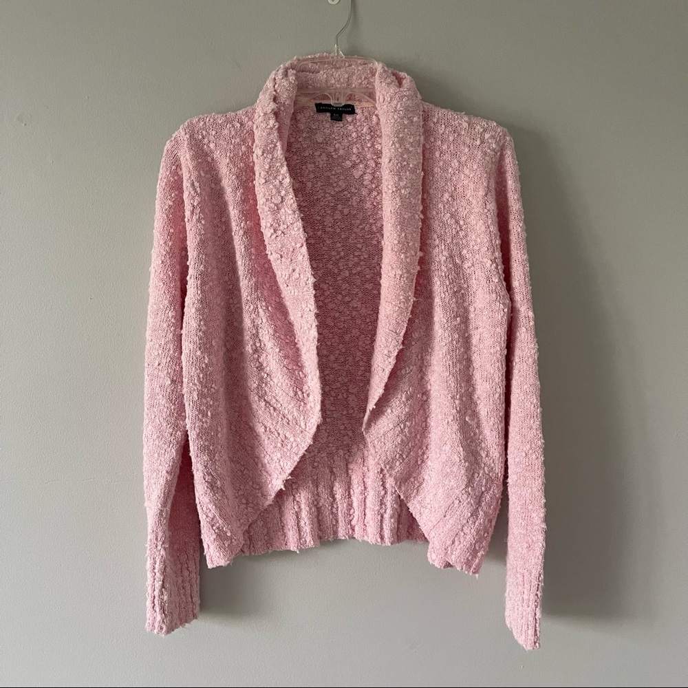 Carolyn Taylor pink popcorn style cardigan